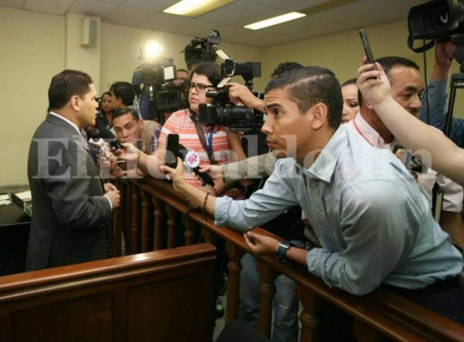 Una sonrisa, debate y preocupación: Así fue la etapa final del juicio contra Kevin Solórzano en fotos