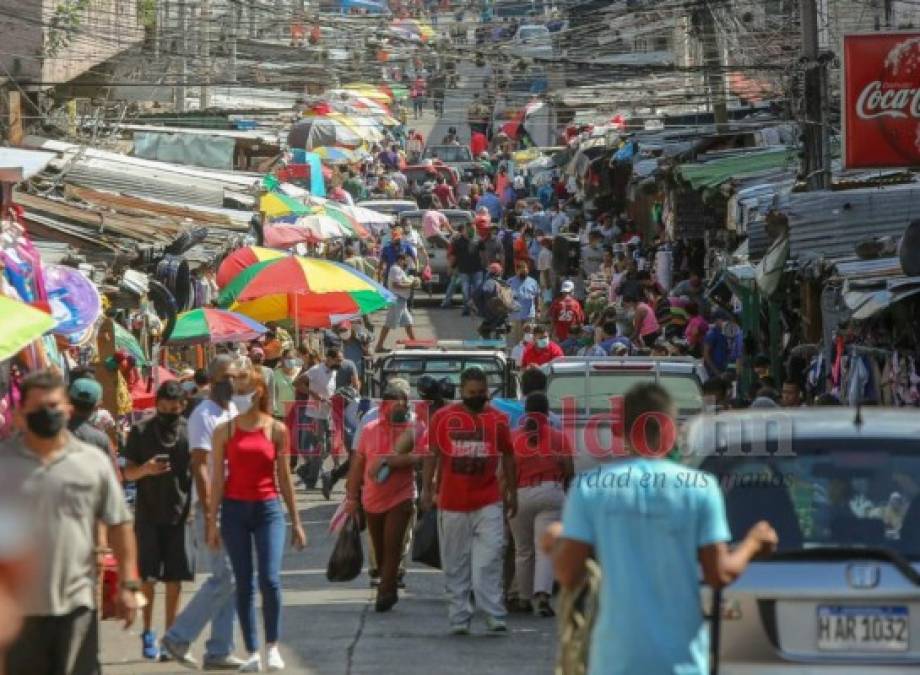 FOTOS: Ventas avanzan progresivamente en el quinto día de reapertura