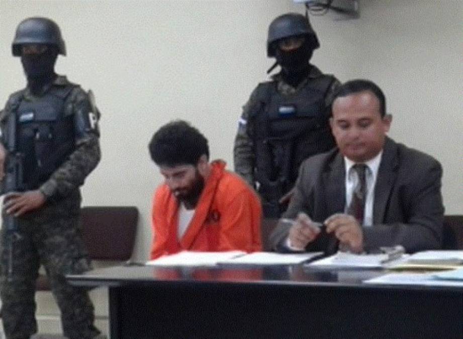 El extraño comportamiento de Plutarco Ruiz en su primer día de juicio por crimen de exMiss Honduras y su hermana