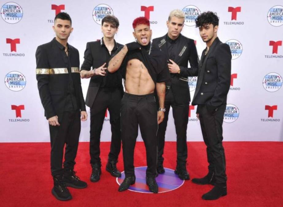 FOTOS: Los mejor vestidos de los Latin American Music Awards 2019