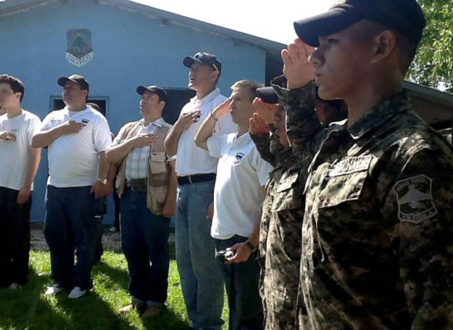 Honduras ejerce su soberanía en isla Conejo