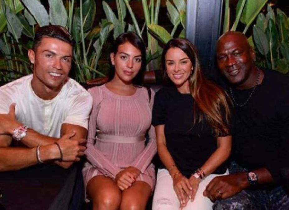 FOTOS: Los lujos que se da Cristiano Ronaldo desde que llegó a Italia