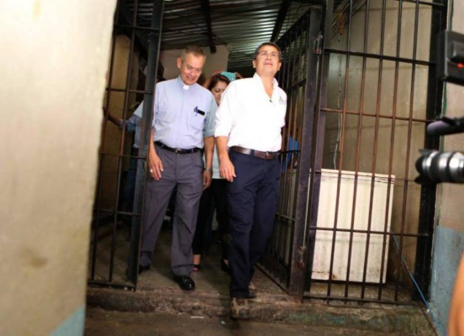 FOTOS: Lo que no se vio del cierre del penal de Santa Bárbara