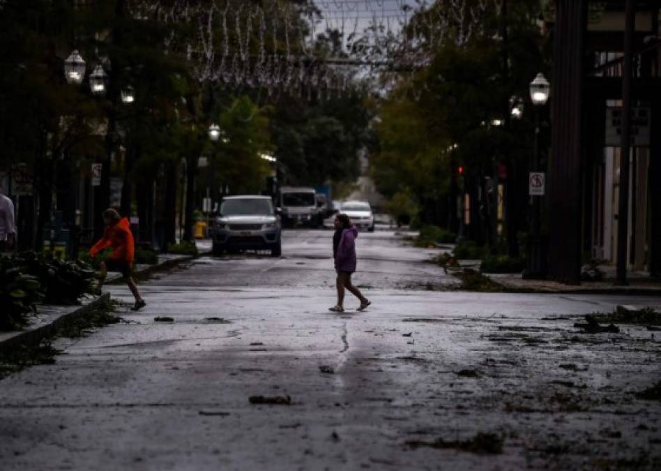 Imágenes de la llegada del huracán Sally a Gulf Shores, Alabama  