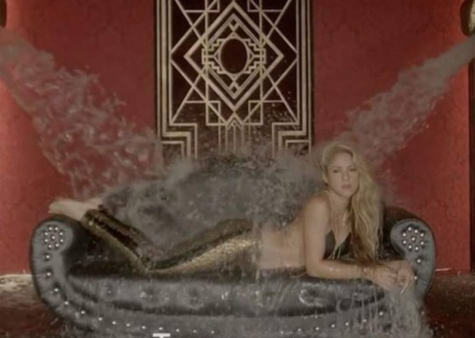 Shakira y sus fotos más sensuales en bikini a los 43 años  