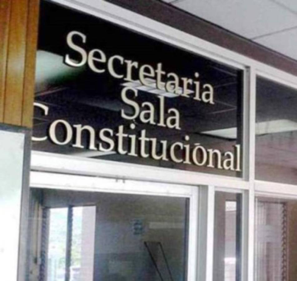 Entra en vigencia fallo que permite reelección presidencial en Honduras