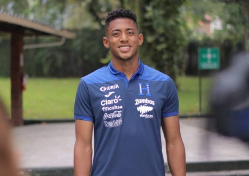 Futbolistas de la Selección de Honduras se unen a campaña de donación de sangre con la Cruz Roja