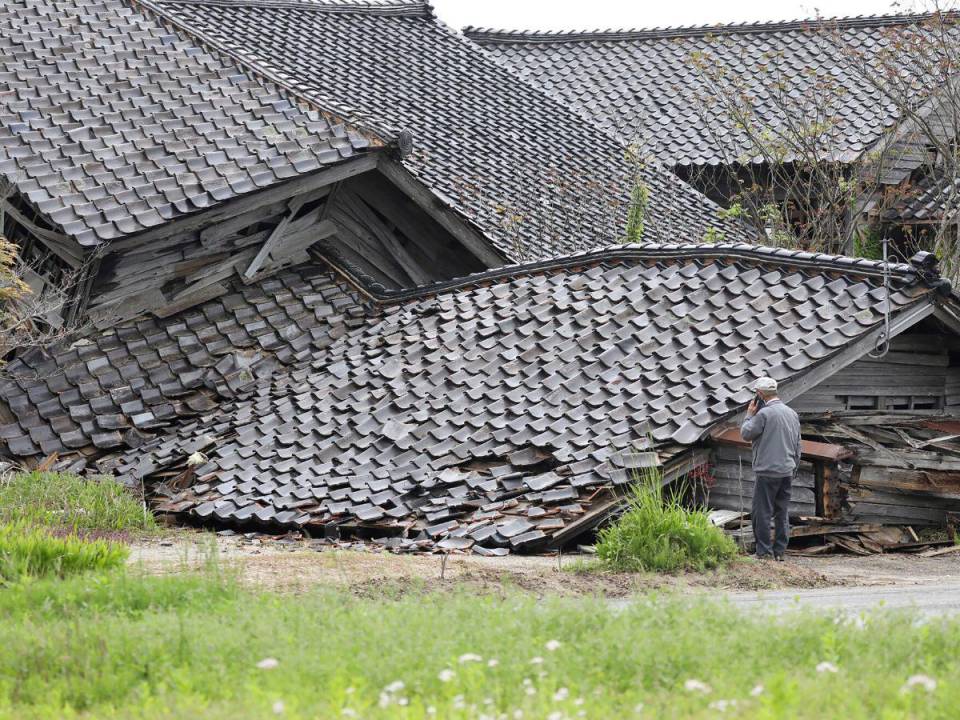 El temblor de magnitud 6,5 se produjo el viernes por la tarde en la región central de Ishikawa a unos 12 kilómetros de profundidad, según la Agencia Meteorológica de Japón (JMA).