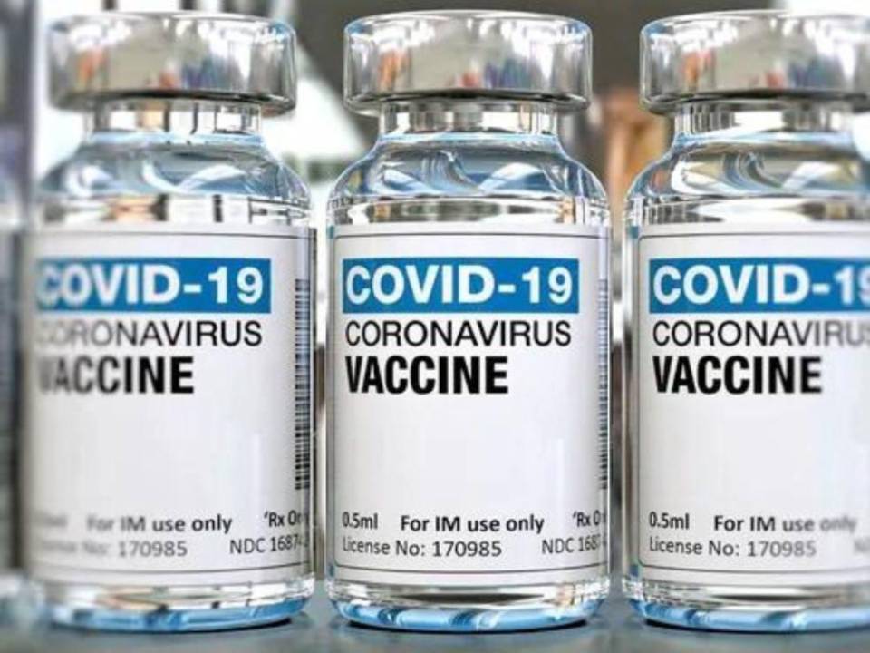 La empresa justifica la decisión por el exceso de vacunas adaptadas a las diferentes variantes del virus.