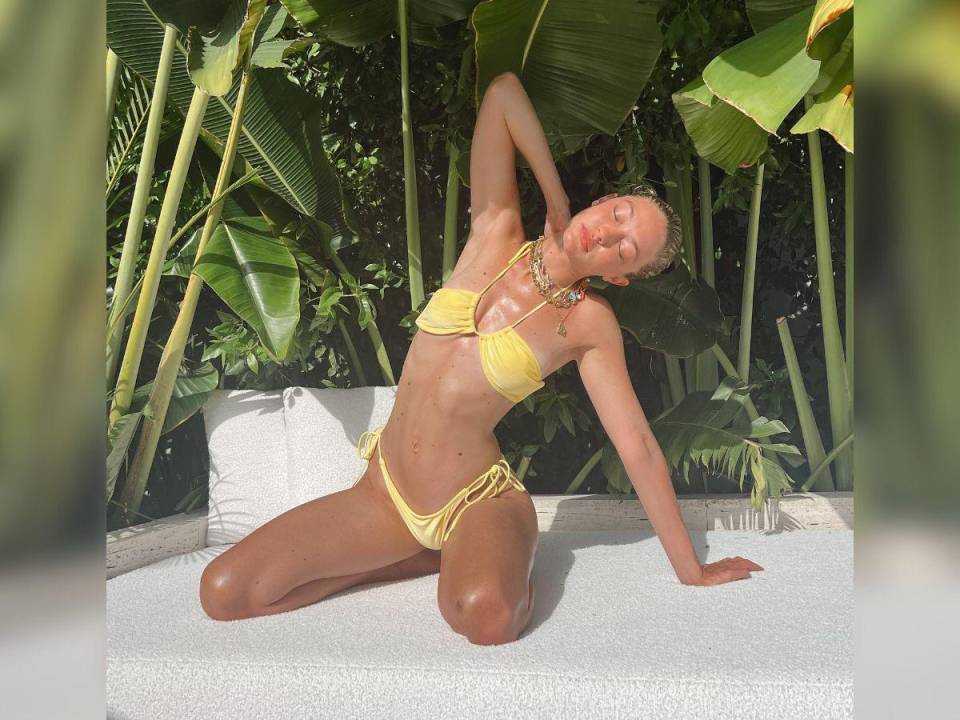 La modelo ha compartido en Instagram que tras el mal momento que pasó en el aeropuerto ha disfrutado de la belleza de Islas Caimán.