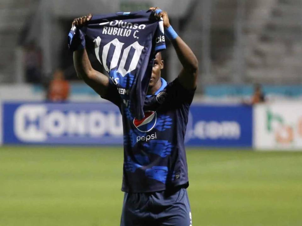 Rubilio Castillo llegó a cin goles con Motagua y sigue entre los máximo romperedes del fútbol hondureño.