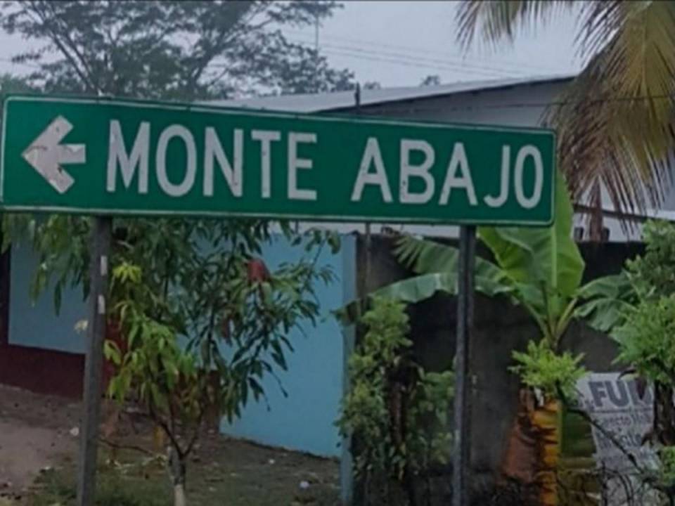 Las víctimas se hallaban departiendo frente a una cantina en la aldea Monte Abajo cuando fueron atacados.