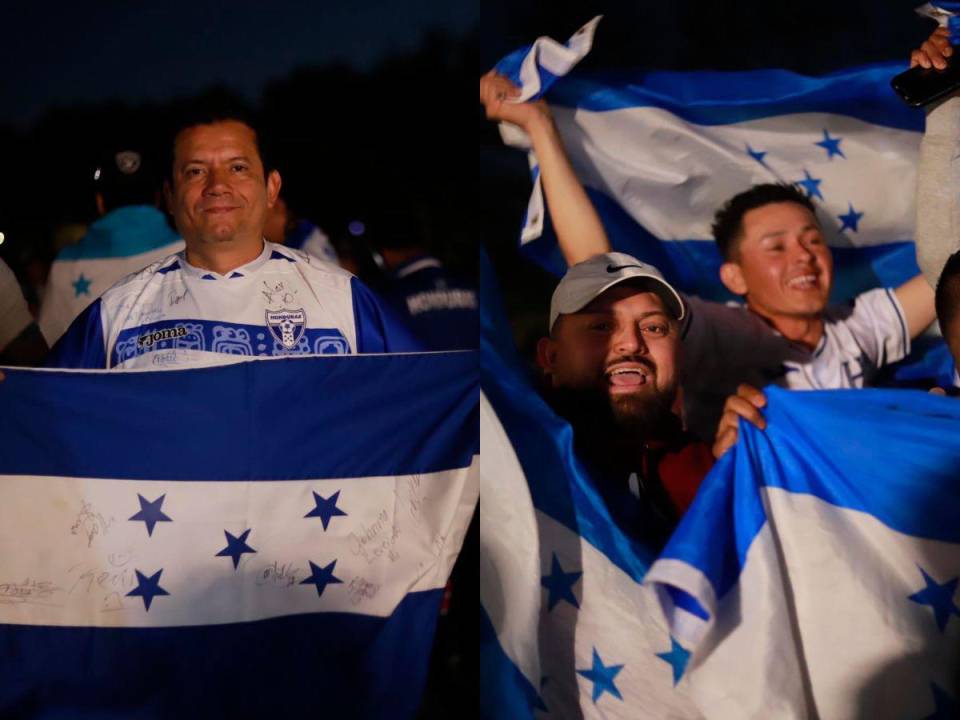 Con mucha ilusión y la fe puesta en la Bicolor, aficionados de Honduras realizaron un banderazo en las afueras del hotel de concentración de la H.