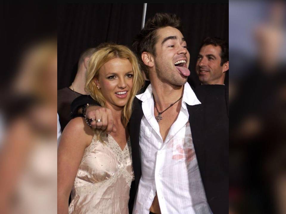 En el libro de sus memorias, Britney Spears, a parte de recordar su infancia y sus horribles años bajo la tutela de su padre, también menciona el tórrido romance de dos semanas que vivió con el actor Colin Farrell. Estos fueron los detalles.