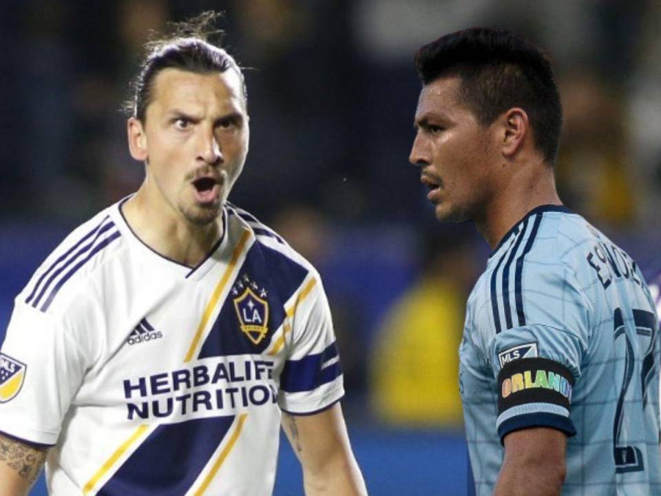 Zlatan y Espinoza tuvieron un fuerte cruce en la MLS.