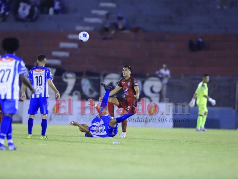 Motagua sigue sin poder ganar a la espera de que su nuevo DT haga un milagro.