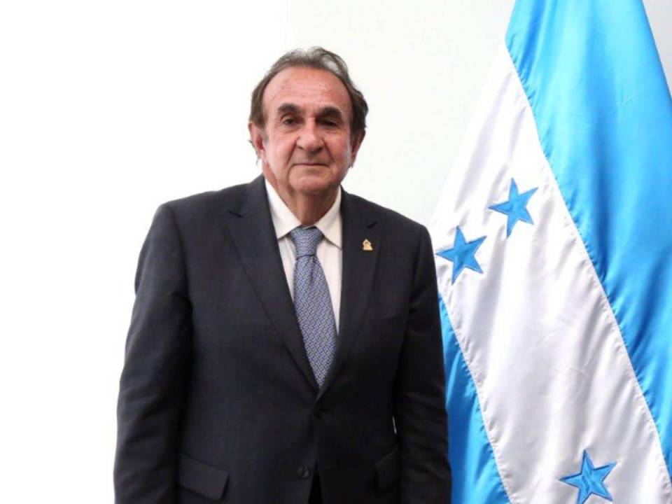 Turcios dirigió la Secretaría de Transparencia por nueve meses.