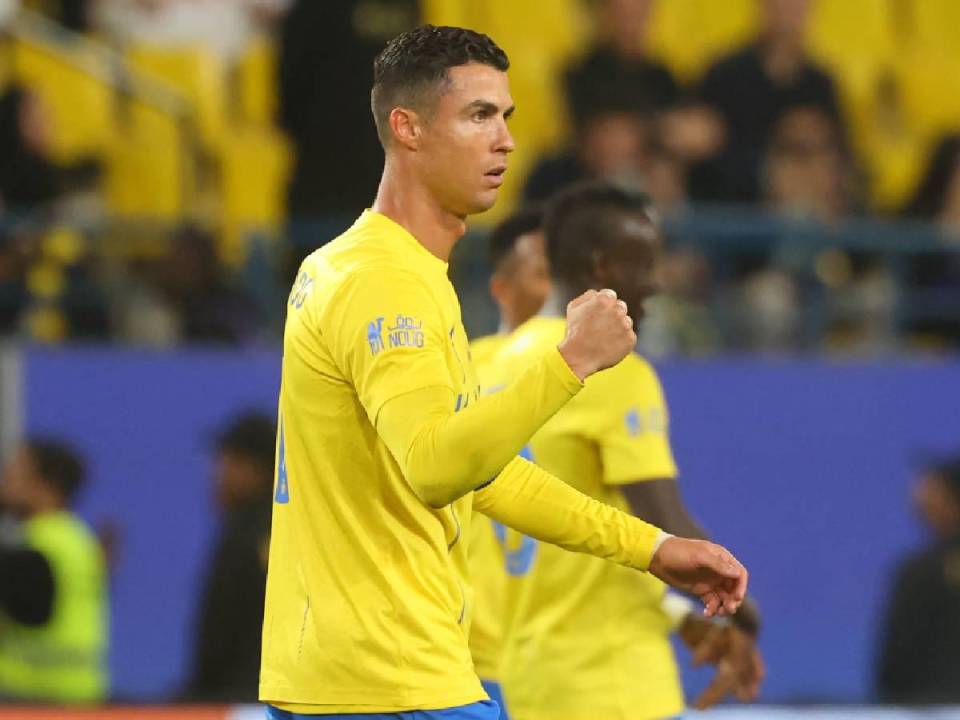 Cristiano Ronaldo anota Hat-Trick y asistencia en el primer tiempo con el Al-nassr