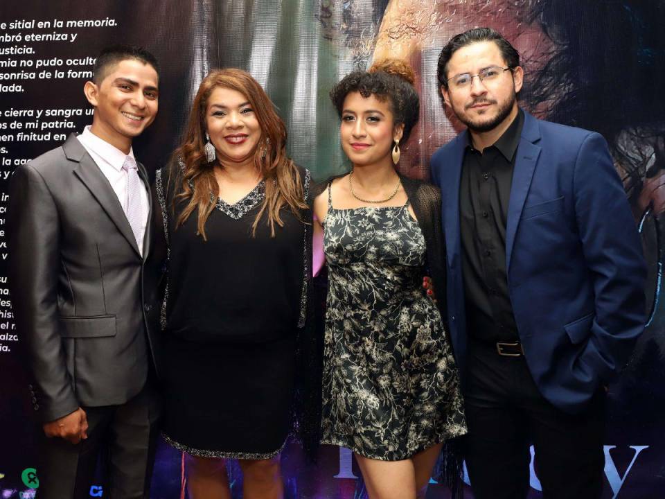 Luis Rojas, Mildred Tejada, Adriana Vega y Herson Ortega.