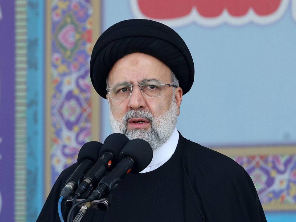 Ebrahim Raisi, presidente de Irán, sostiene que el ataque enviado desde Teherán hacia Israel es una respuesta legítima al ataque que recibió la embajada de Irán en Damasco.