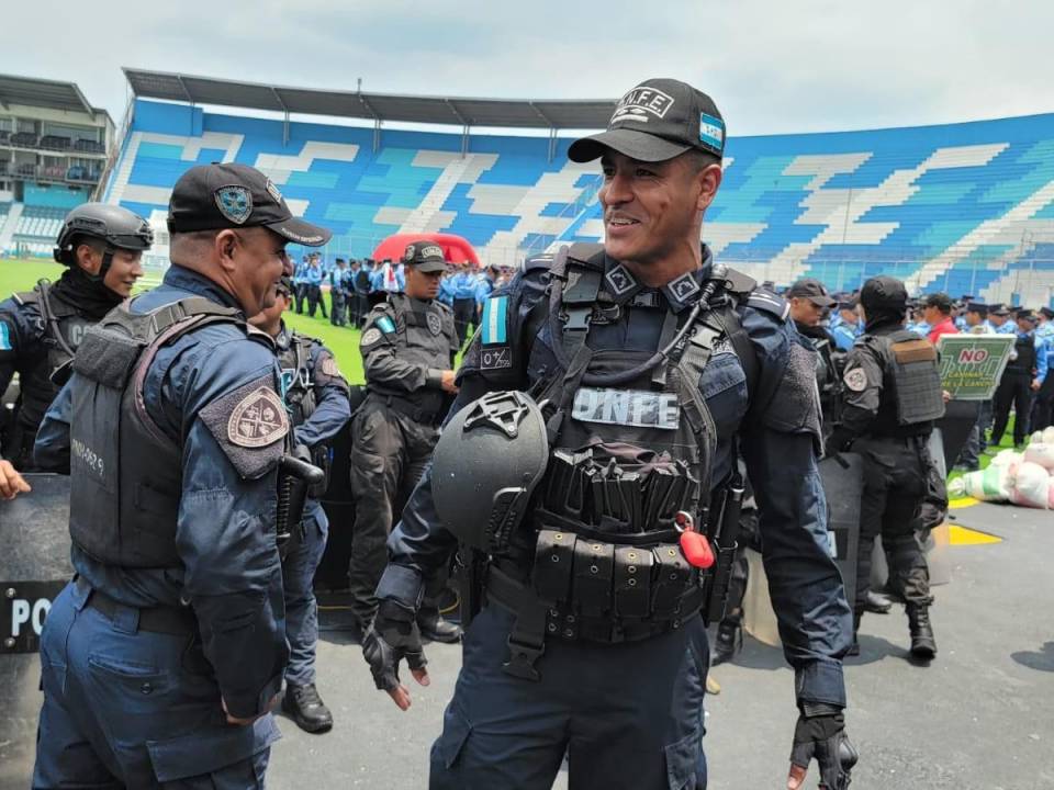 William Moncada le pondrá fin a su carrera futbolística para dedicarse de lleno a la institución policial.