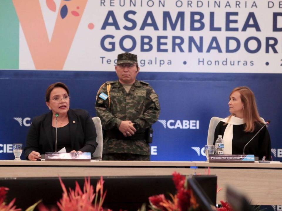 La presidenta de Honduras Xiomara Castro durante su participación,