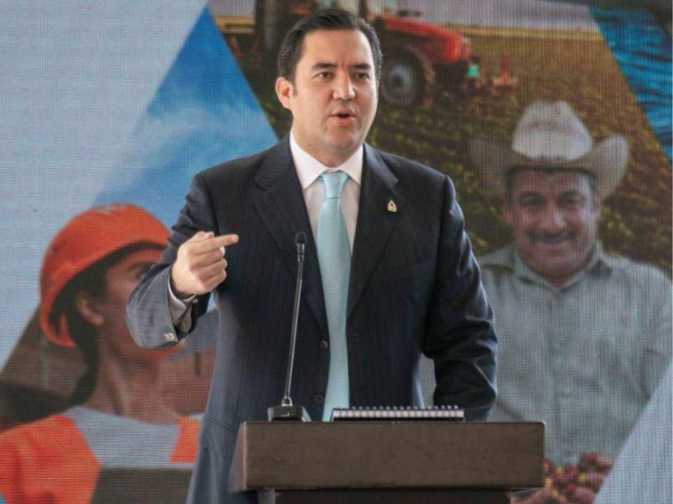 El secretario privado del Ejecutivo, Héctor Zelaya, pretende aclarar que no se encontraba en Honduras en el año 2009, donde se registró el asesinato del general Julián Arístides González.