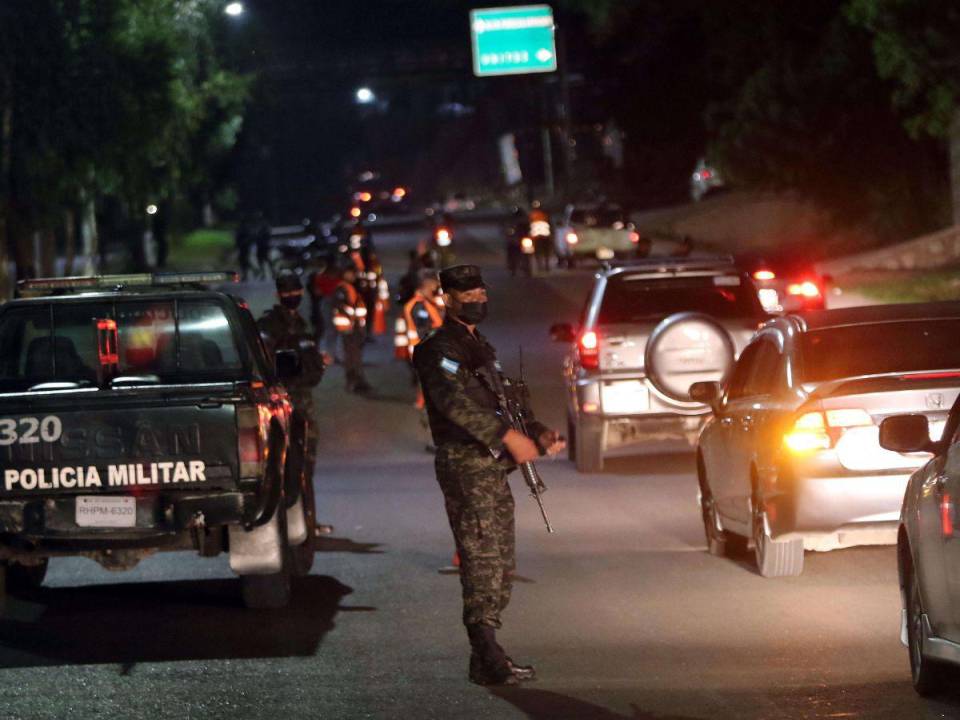 Al momento de que le roban un vehículo a un ciudadano, la Policía recomienda llamar de inmediato al 911, para proceder a la búsqueda con los agentes en calle.