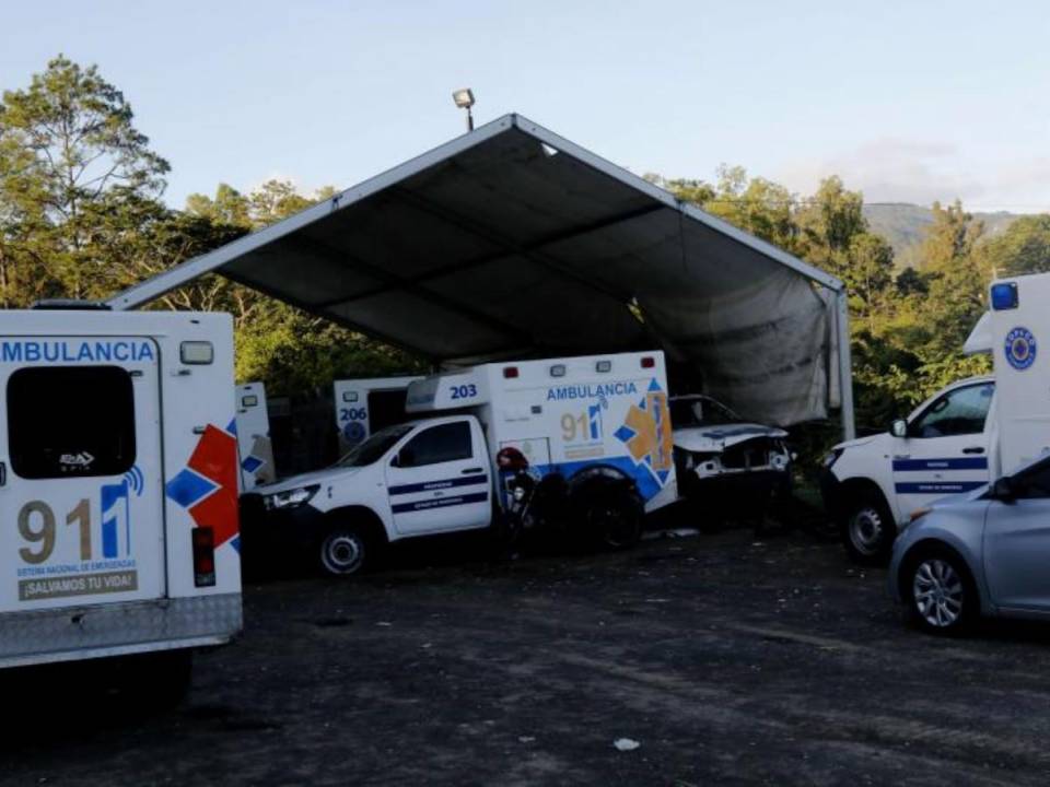 Una ambulancia puede tardar unos 45 minutos en llegar al lugar donde se presentó la emergencia, todo dependerá del lugar y el momento.