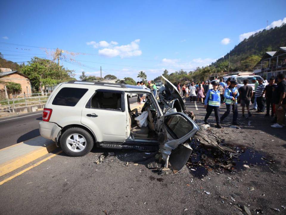 La fuerte colisión en Zambrano cobró la vida de la pastora Yeni Reyes, quien viajaba junto a su familia.