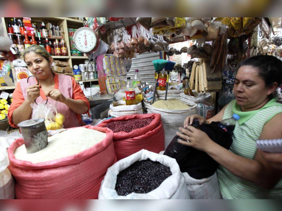 Las alzas de los alimentos son las que más impactan en la tasa de inflación mensual que publica el Banco Central de Honduras.