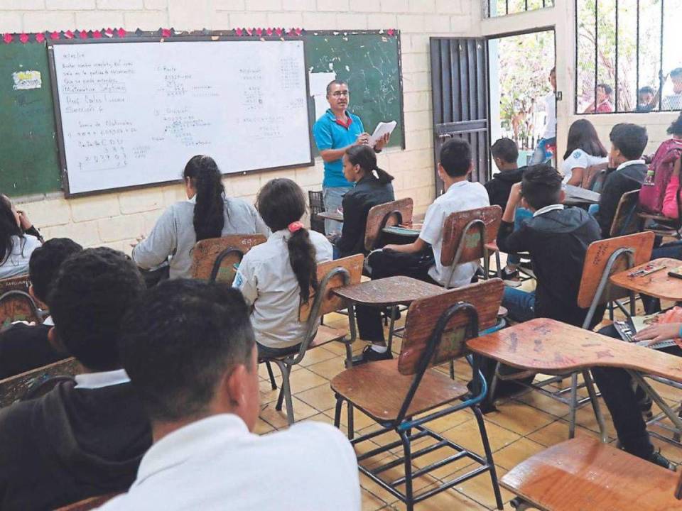 Los estudiantes de quinto y octavo grado son los que más problemas presentan, especialmente en el área de Matemáticas.