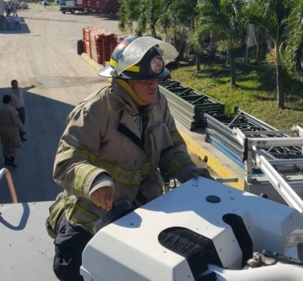 Un muerto tras incendio en fábrica de Choloma