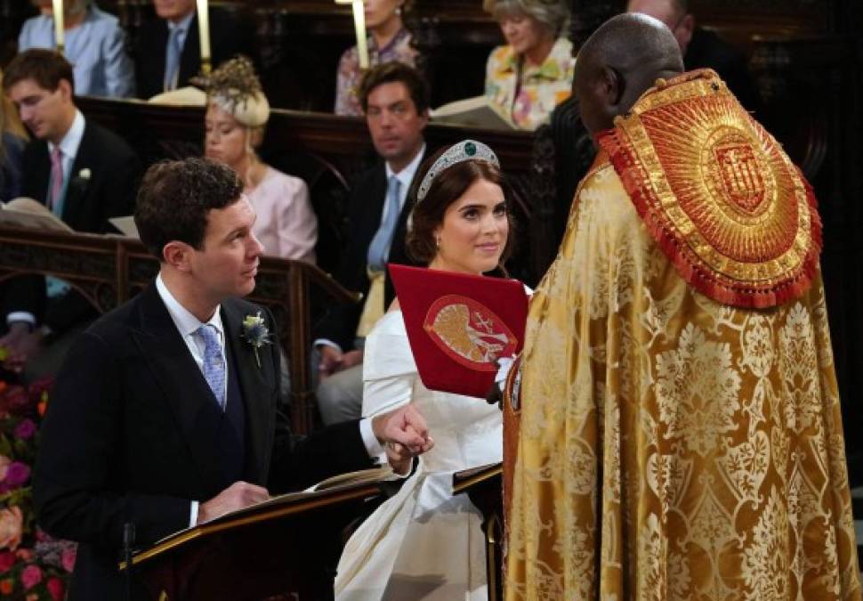 Las fotos que no viste de la boda de la princesa Eugenie de Inglaterra