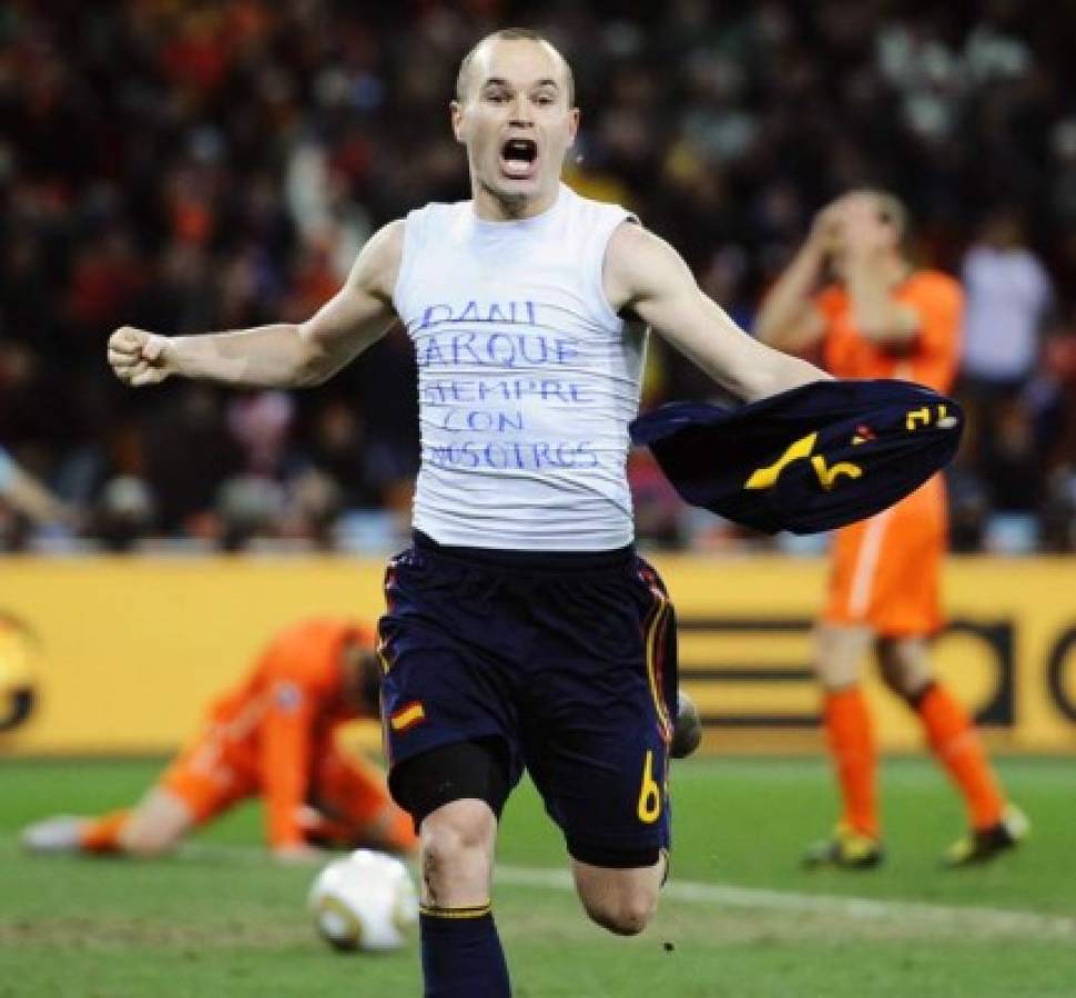 Andrés Iniesta: 'Hay posibilidades de que no me retire en el Barça'