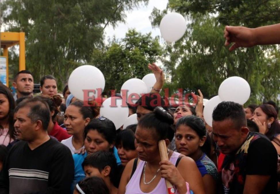 Dolorosa despedida a joven que murió por bala perdida en El Pedregal