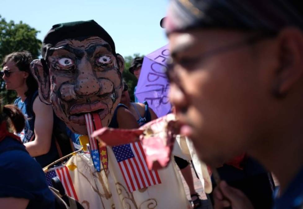 FOTOS: Puerto Rico alza su voz contra Ricardo Rosselló; prometen expulsarlo