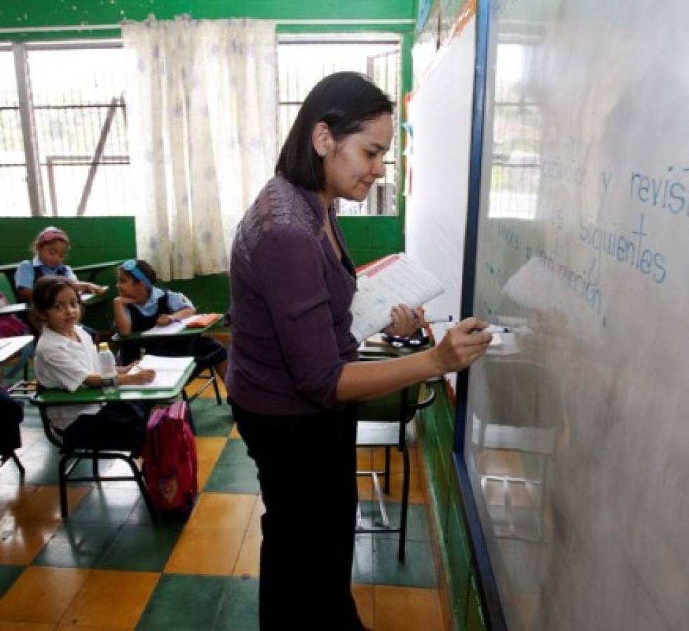Educación: Recrudecen requisitos para ser docente en Honduras
