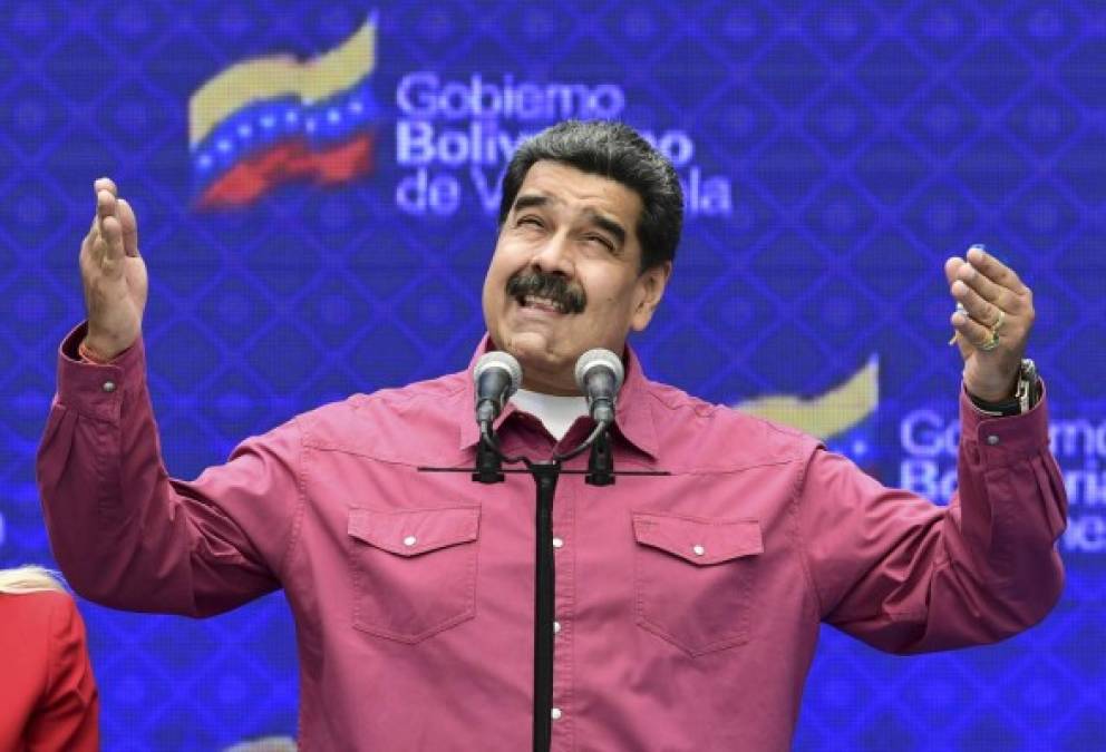 Sin resistencia y con alta abstención, Maduro busca el control del Parlamento (FOTOS)