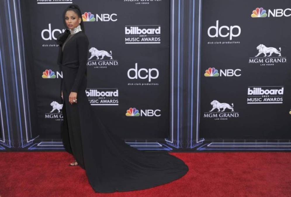 FOTOS: Las mejor vestidas de los Billboard Music Awards