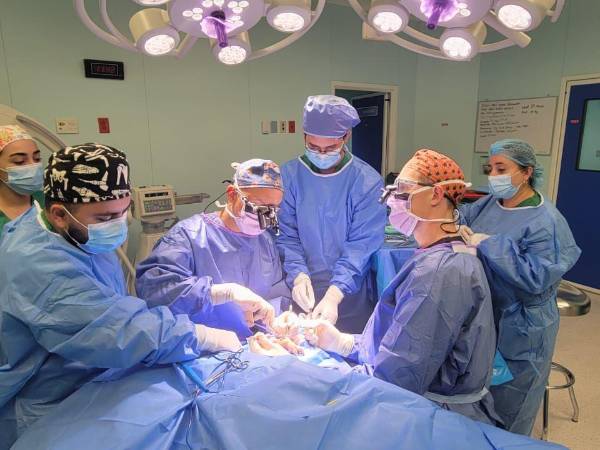 Un total de 44 pacientes seleccionados seran operados para reconstrucción de sus manos en el Hospital Escuela, Hospital Militar y Hospital María informaron autoridades de salud
