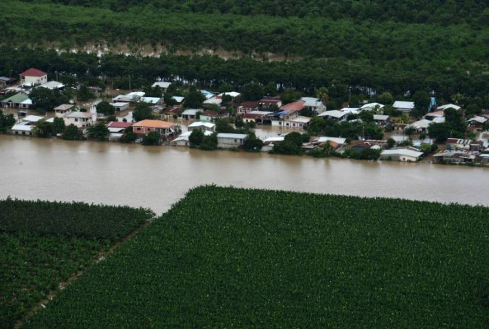 Las dramáticas imágenes de una Honduras sumergida por Eta e Iota (FOTOS)