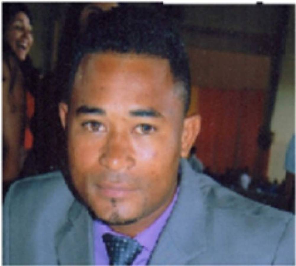 Españoles son cautivados por el ritmo punta del grupo de danza Baraúda