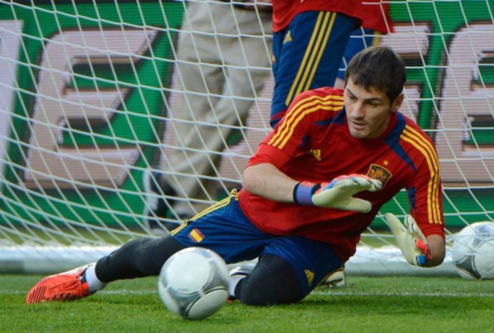 FOTOS: La retirada de 'El Santo' Casillas, una leyenda del fútbol español