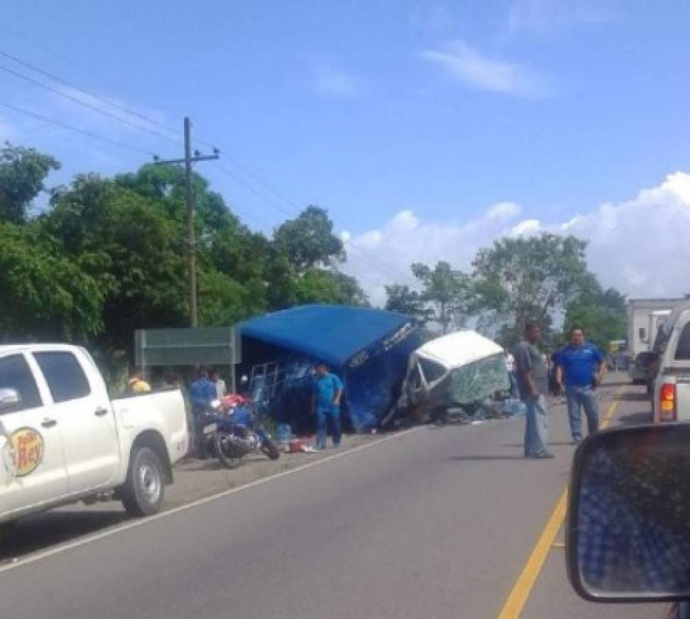 Cinco muertos deja brutal choque en carretera del norte de Honduras