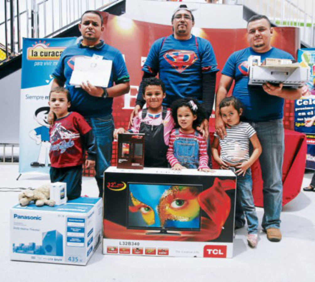 Ángel Lara, Súper Papá EL HERALDO