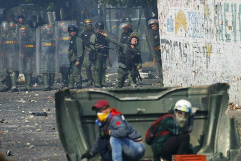 10 fotos que resumen el intento de ingreso de ayuda humanitaria a Venezuela  