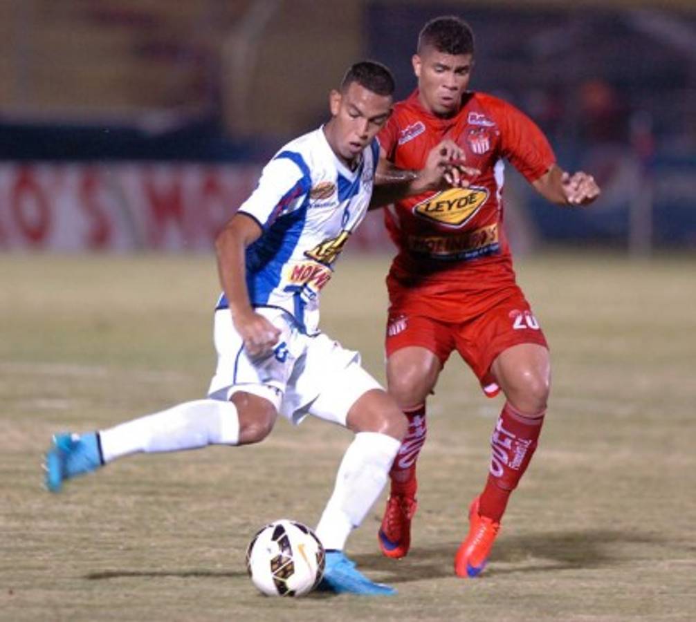 Vida saca un triunfo al último minuto ante Victoria