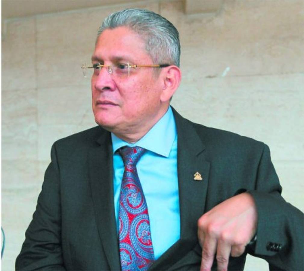 La denuncia de Manuel Zelaya es grave