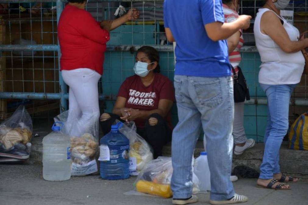 Horror y luto: El drama de los familiares de 118 reos asesinados en Ecuador